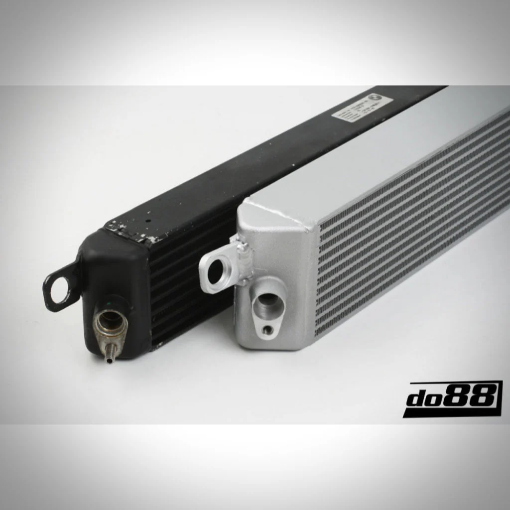 do88 Motorölkühler Rennsport passend für BMW E9x M3 S65 - Image 3