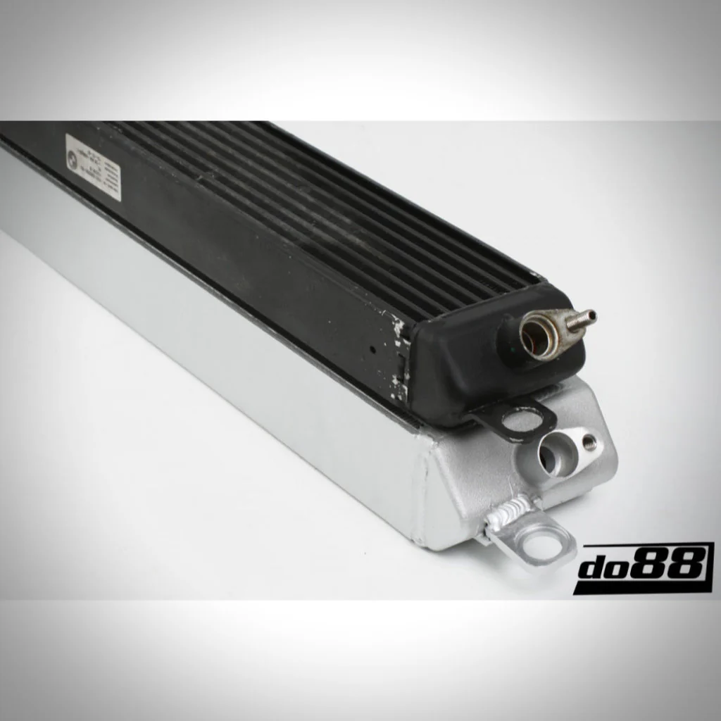 do88 Motorölkühler Rennsport passend für BMW E9x M3 S65 - Image 5
