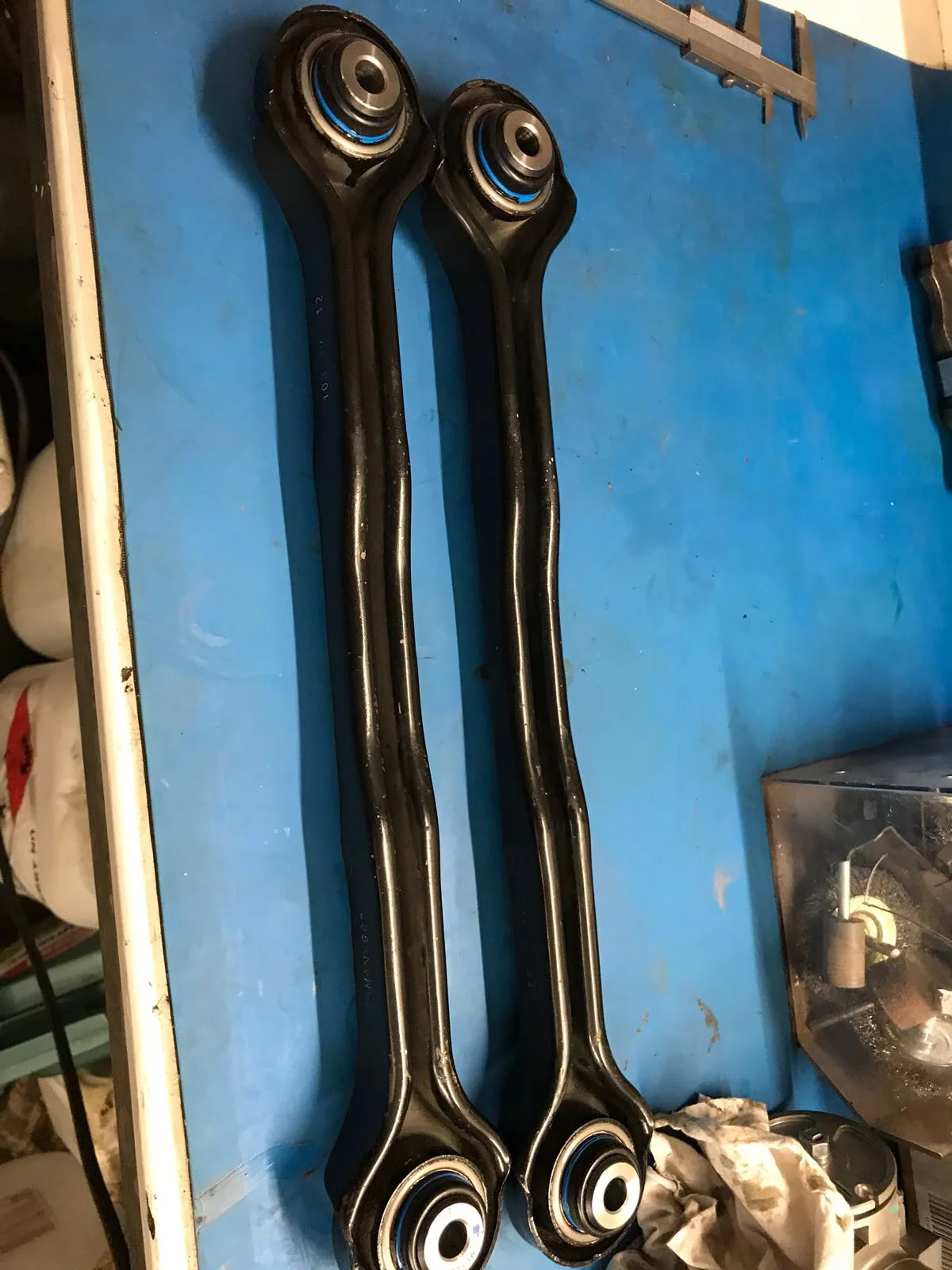NoFlex Bearings: Kugelgelenkset für original Spurlenker und original Trailing Arm/Längslenker passend für BMW 1er E8x, 3er E9x - Image 3